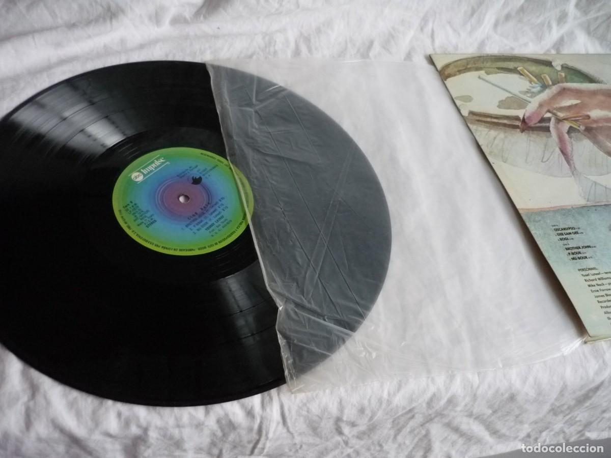 Discos de vinilo: LP vinilo Yusef Lateef, Club Date, Impulse 1976 - Foto 4