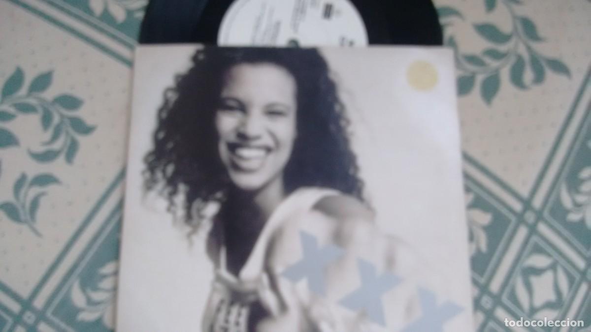 Discos de vinilo: SINGLE (vinilo) de NENEH CHERRY A&Ntilde;OS 80 - Foto 1