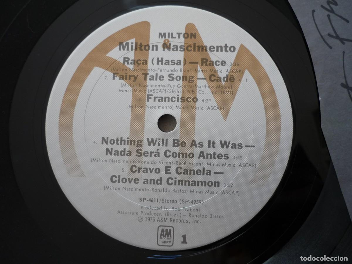 Discos de vinilo: LP vinilo MIlton Nascimiento 1976 - Foto 5