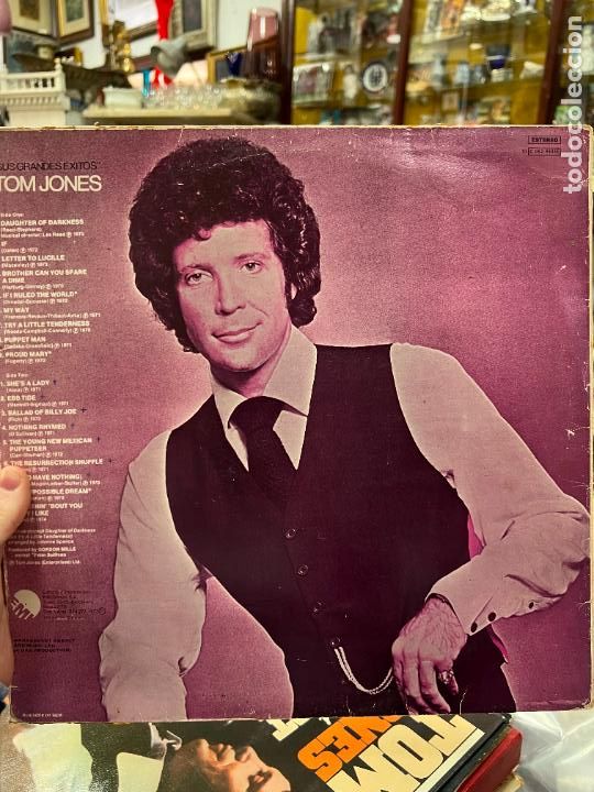 Discos de vinilo: LP TOM JONES - SUS GRANDES EXITOS - Foto 2