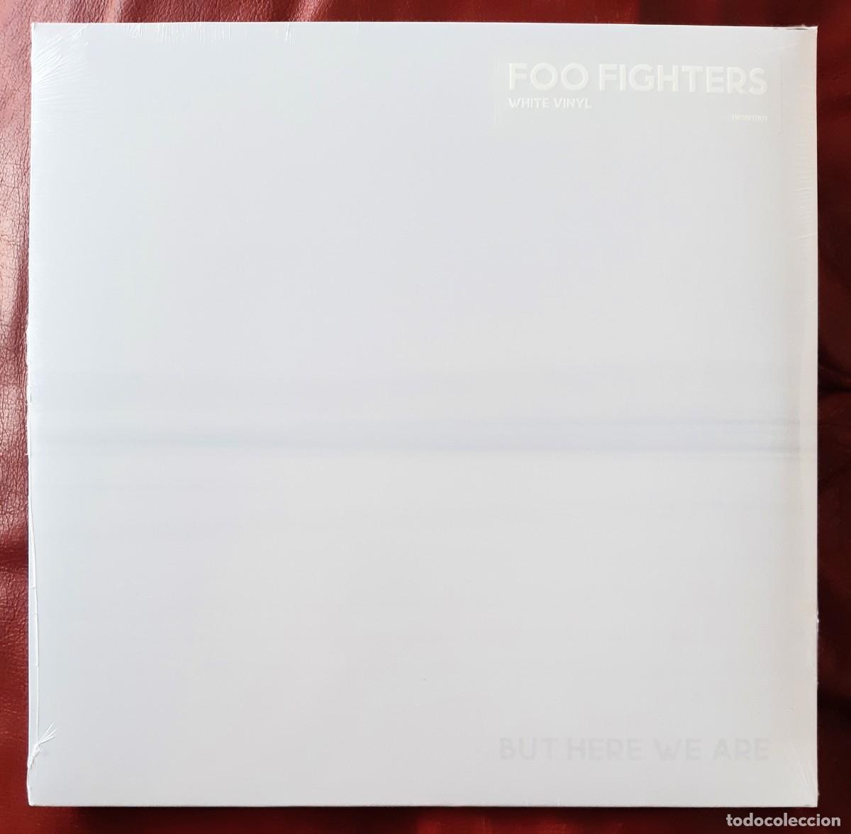 Discos de vinilo: FOO FIGHTERS - BUT HERE WE ARE LP - Foto 1