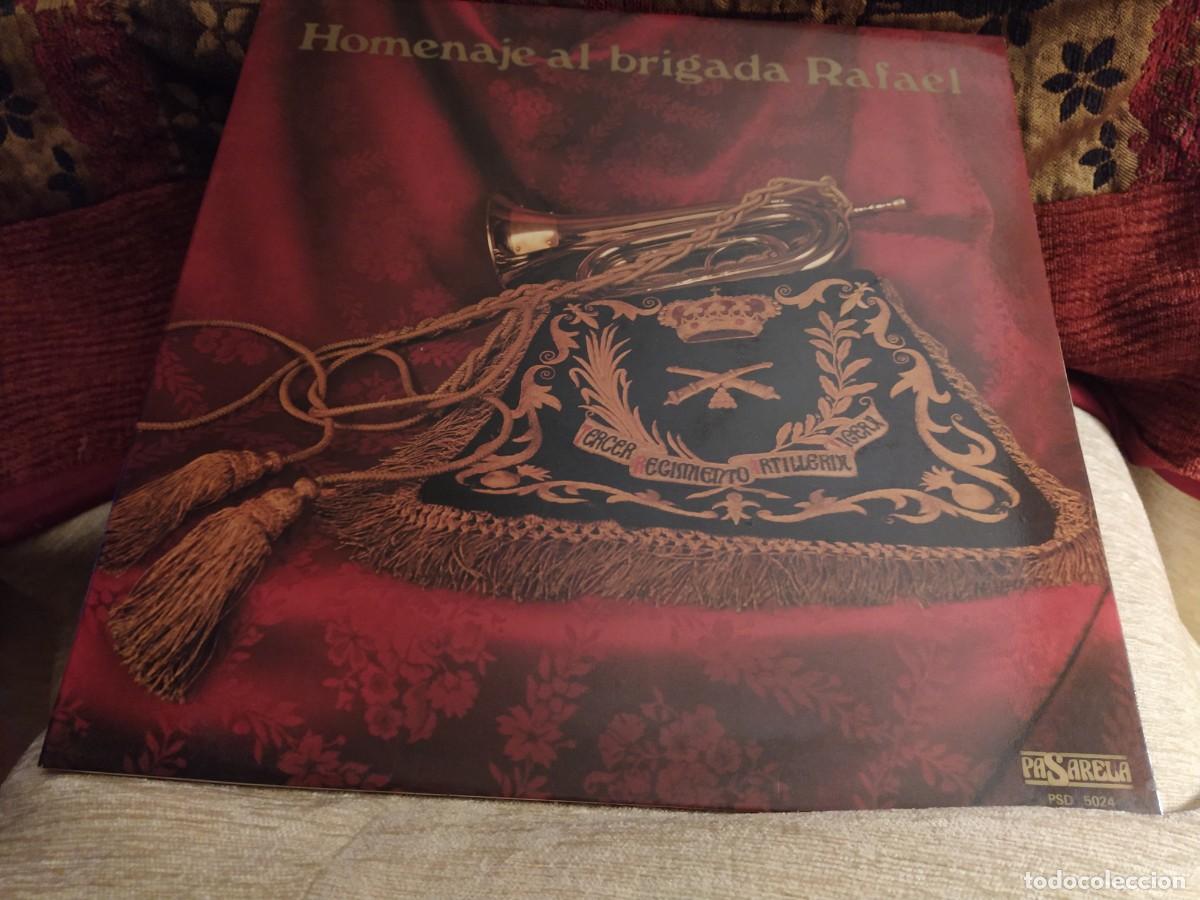Discos de vinilo: Homenaje al Brigada Rafael P portada doble. - Foto 1