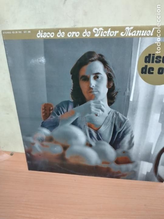 Discos de vinilo: DISCO DE ORO DE VICTOR MANUEL - LP PHILIPS 1976. - Foto 1