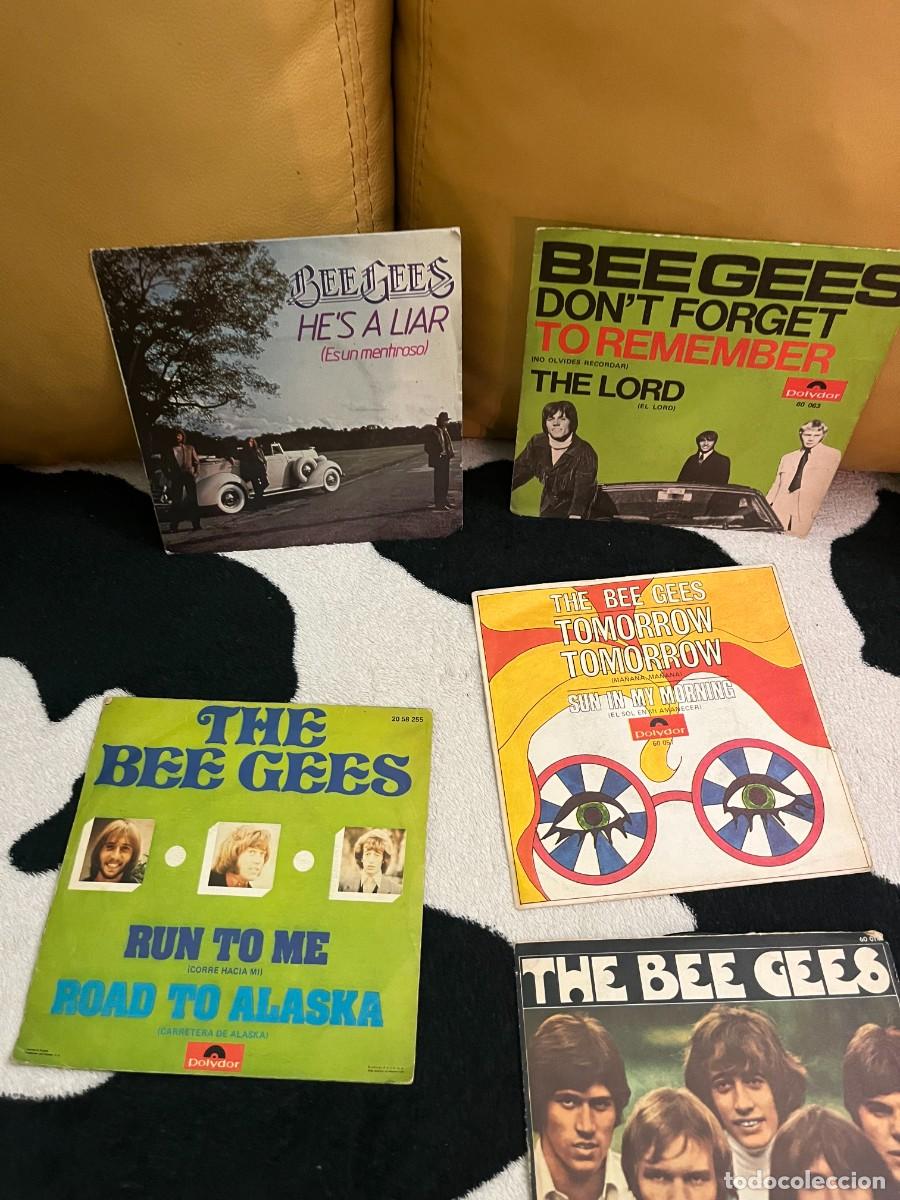 Discos de vinilo: Bee Gees x8 singles - Foto 2