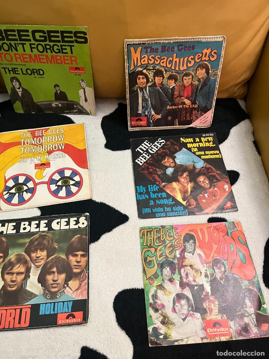 Discos de vinilo: Bee Gees x8 singles - Foto 3