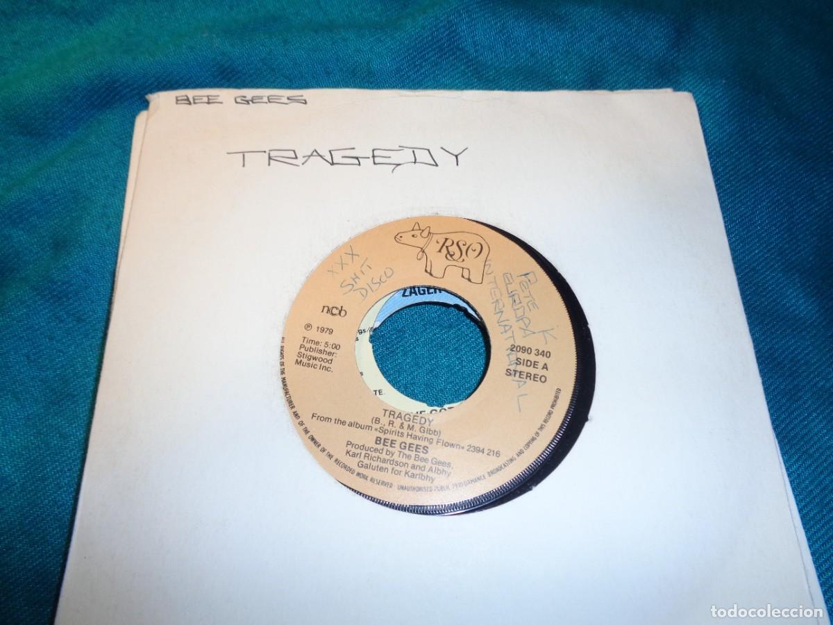 Discos de vinilo: BEE GEES. TRAGEDY / UNTIL. RSO, 1979. EDC. UK. - Foto 1