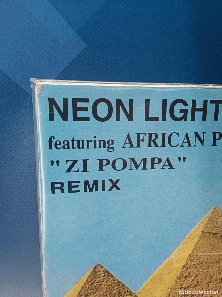 Discos de vinilo: Disco, Neon Light &ndash; Zi Pompa (Remix) , a&ntilde;os 90 - Foto 2