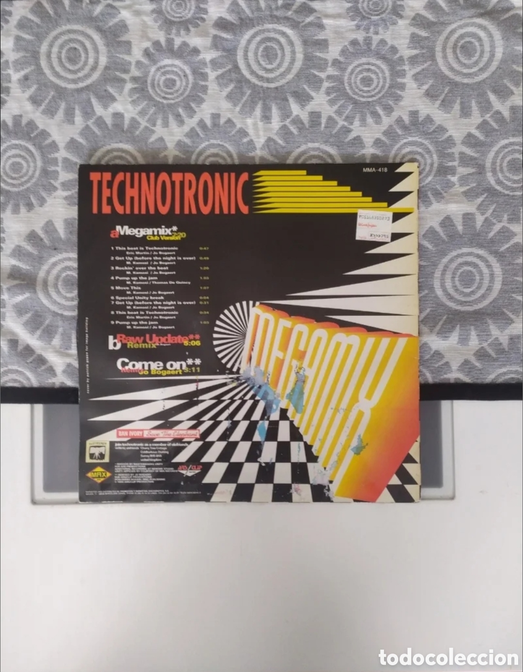 Discos de vinilo: Maxi single Technotronic. Megamix - Foto 2