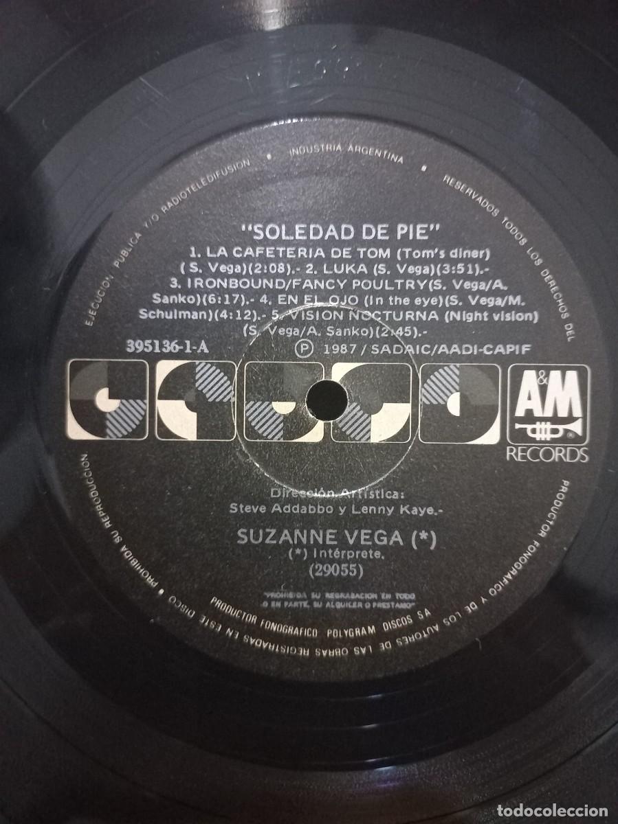 Discos de vinilo: SUZANNE VEGA - SOLEDAD DE PIE / 395136-1-A - 1987 - Foto 3