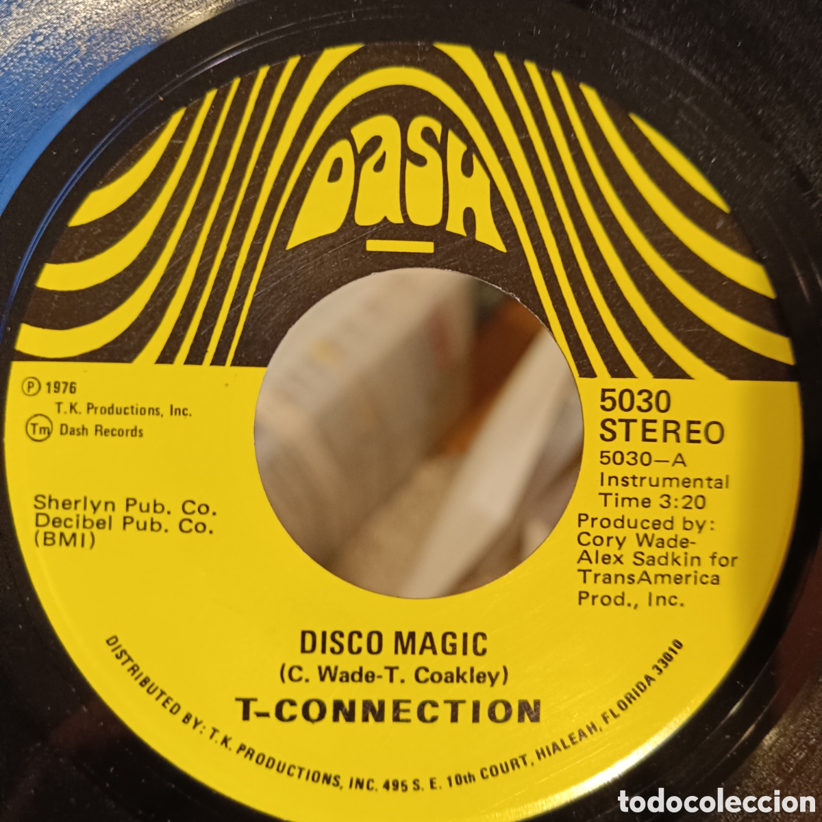 Discos de vinilo: T-Connection &ndash; Disco Magic / Monday Morning (edici&oacute;n USA) - Foto 1