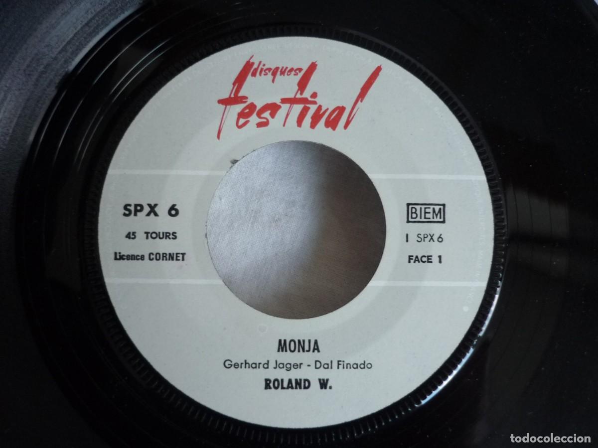 Discos de vinilo: Single vinilo Ronald W Monia Monja - Foto 5
