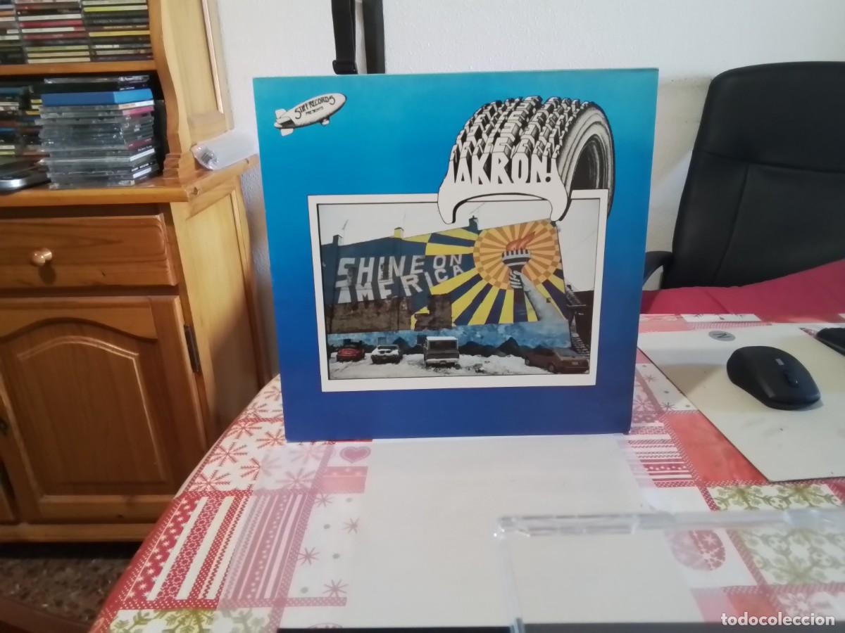 Disques de vinyle: Various &lrm;&ndash; The Akron Compilation LP (THE BIZARROS, THE WAITRESSES, RACHEL SWEET) NETHERLANDS. M-M