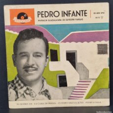 Discos de vinilo: EP PEDRO INFANTE - TE QUIERO ASI - LA CAMA DE PIEDRA - CUANDO SALE LA LUNA - PÙERTA FALSA