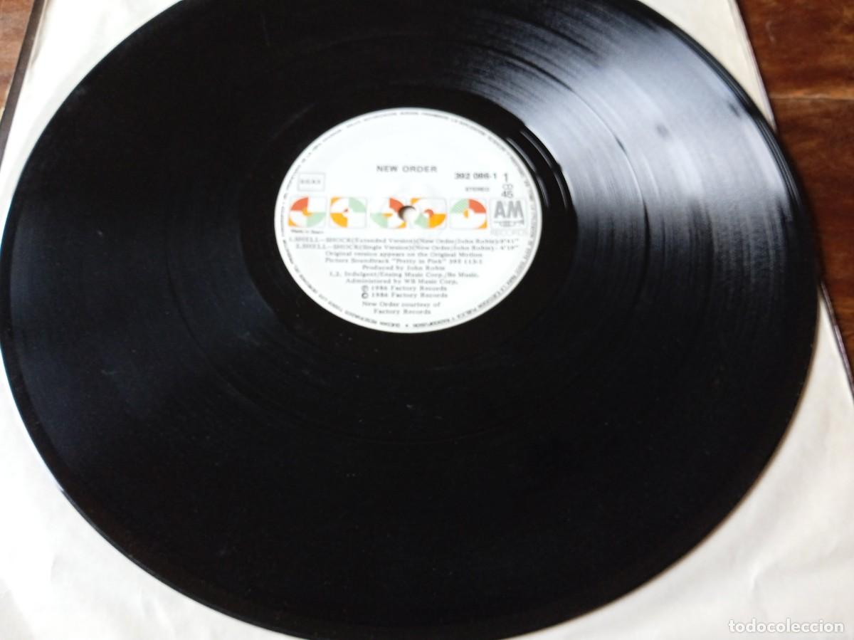 Discos de vinilo: New Order - Shell-Shock - Maxisingle original AM records 1986 - Foto 3