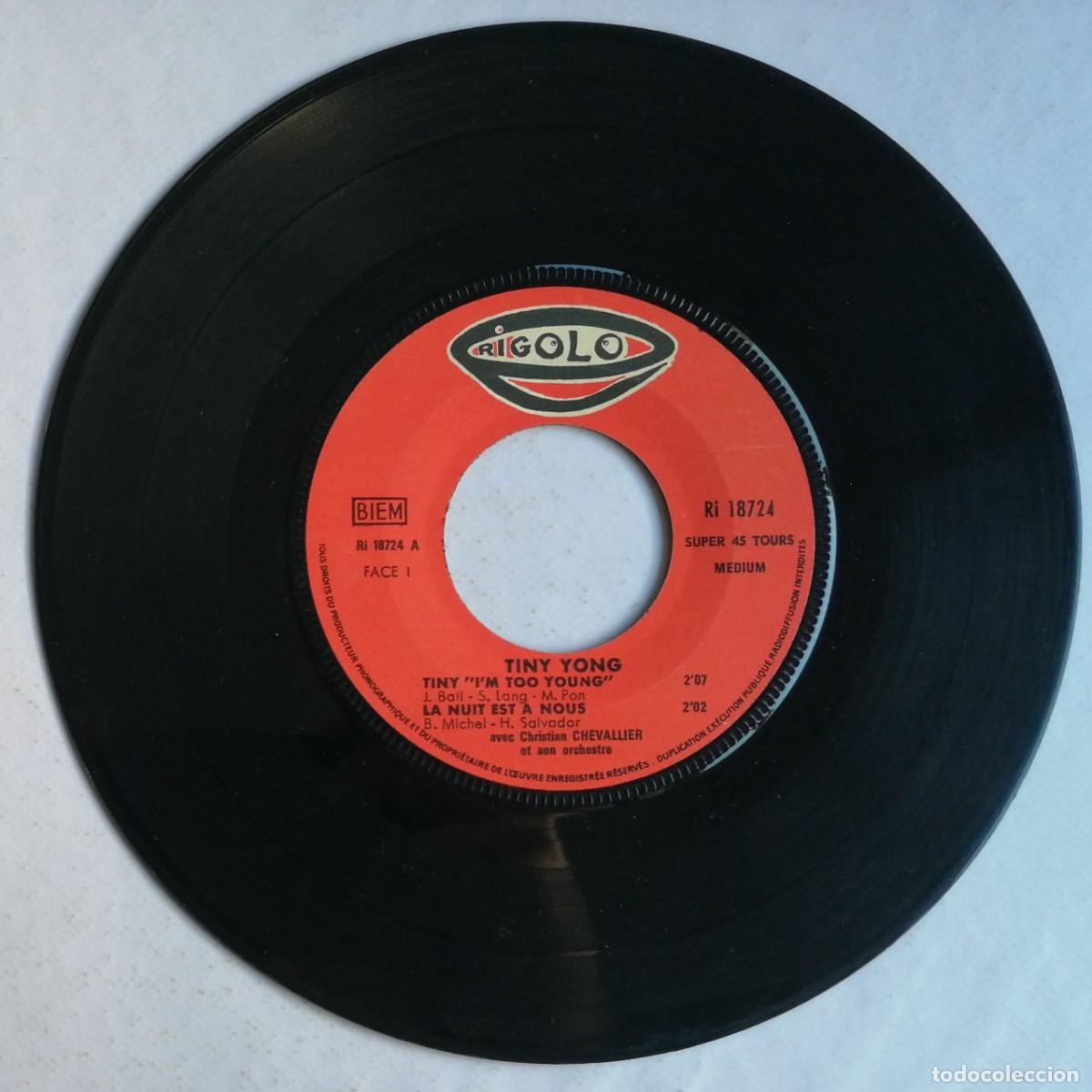 Discos de vinilo: Tiny Yong, Tiny I&rsquo;m Too Young, Rigolo Ri 18.724 - Foto 3
