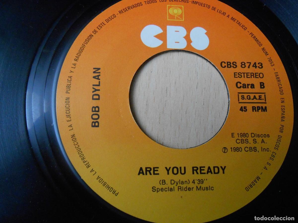 Discos de vinilo: BOB DYLAN, SG, SAVED + 1, A&Ntilde;O 1980, CBS 8743 - Foto 4