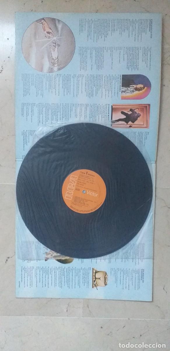 Discos de vinilo: THE KINKS SOAP OPERA LP 1976 - Foto 3