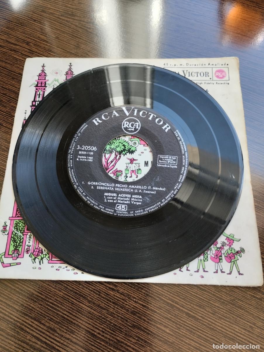 Discos de vinilo: Disco Single Miguel Aceves Mejia - Foto 3