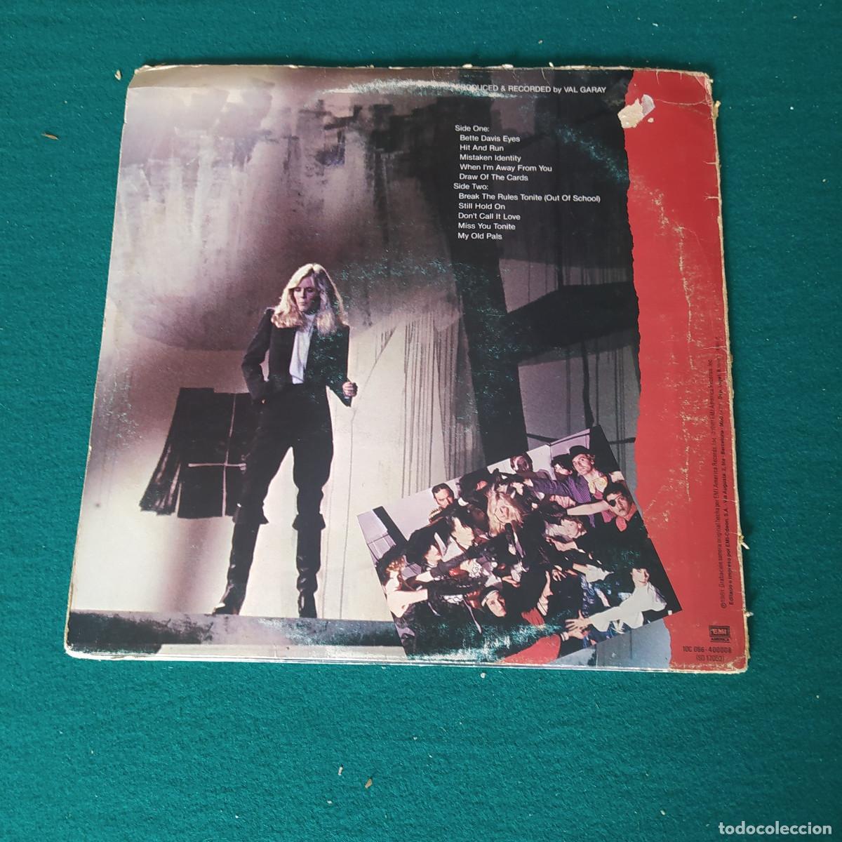 Discos de vinilo: Kim Carnes &ndash; Mistaken Identity = Identidad Erronea - Foto 2