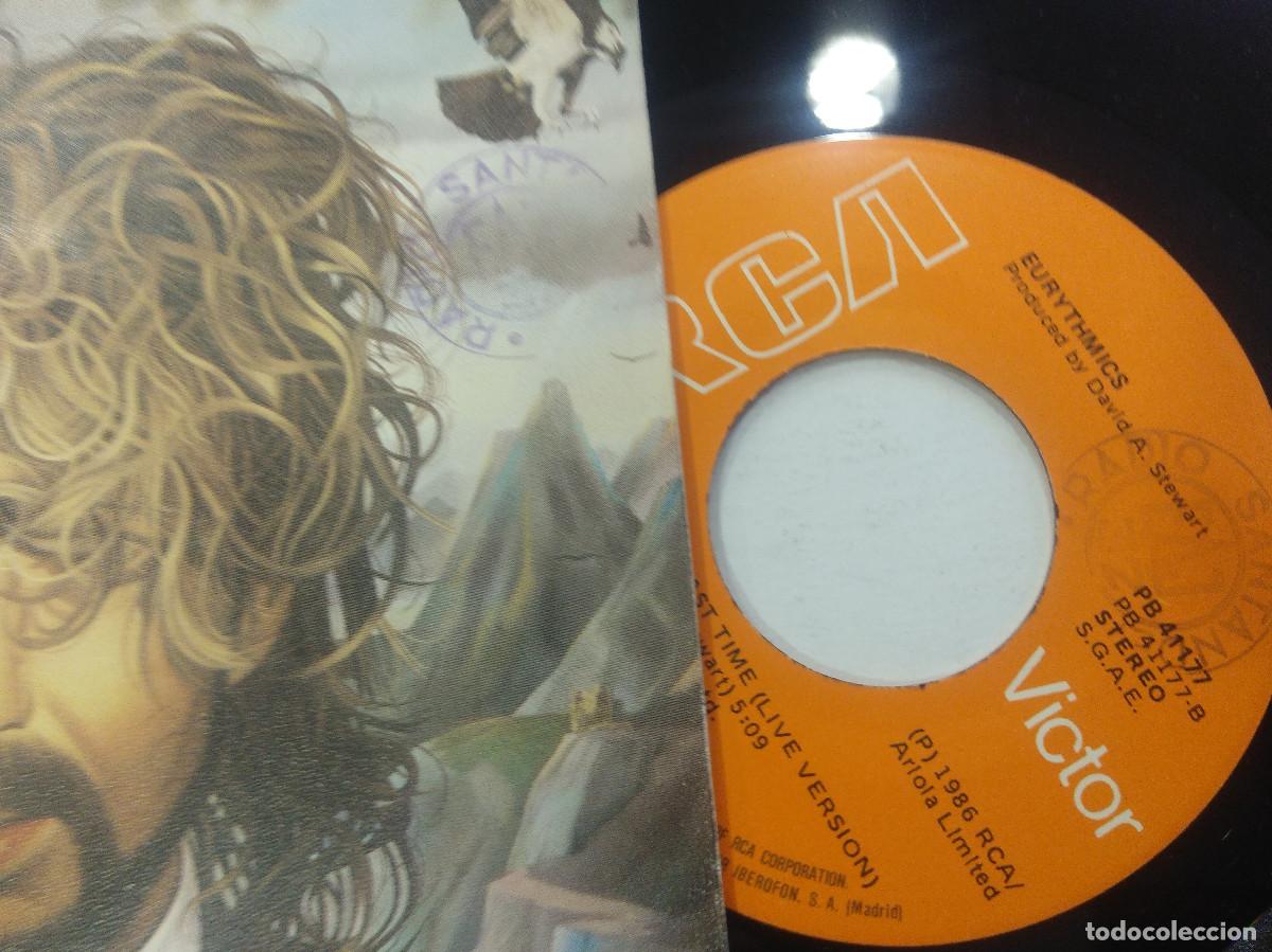 Discos de vinilo: EURYTHMICS/MISSIONARY MAN/SINGLE. - Foto 2