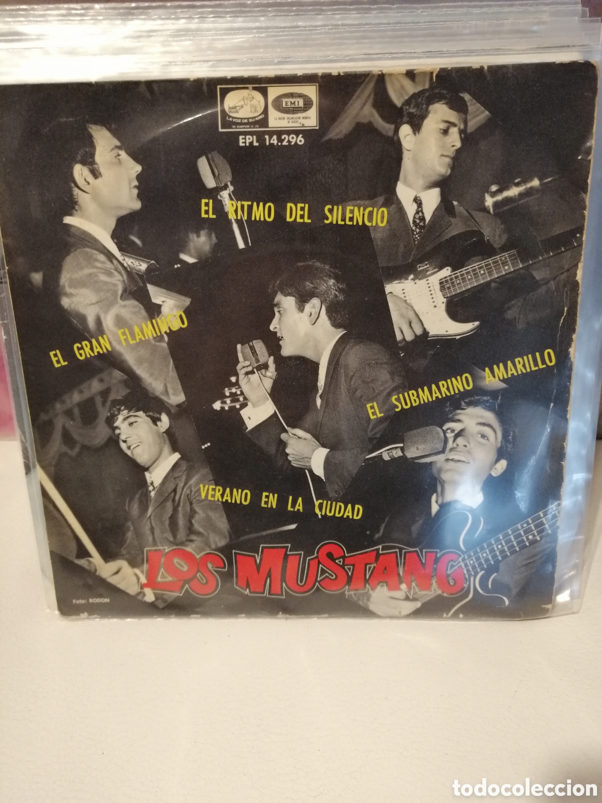 Discos de vinilo: Los Mustang - Submarino amarillo ep - Foto 1