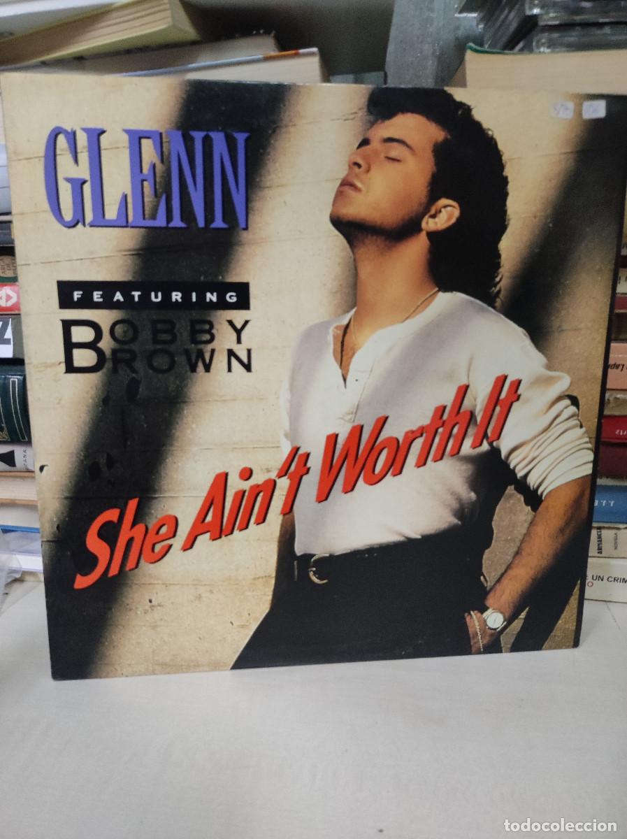 Discos de vinilo: Glenn Medeiros Featuring Bobby Brown &ndash; She Aint Worth It - Foto 1