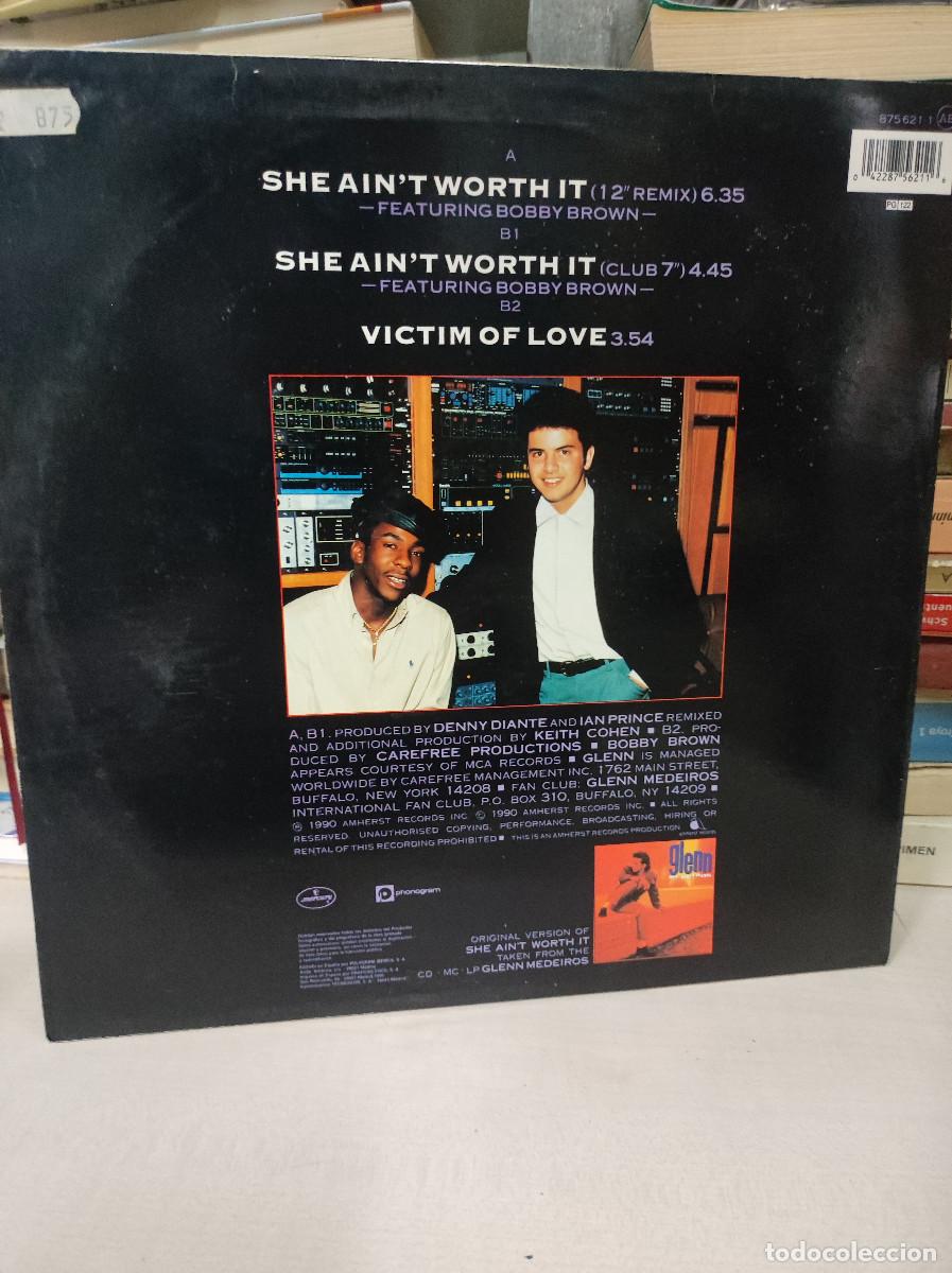Discos de vinilo: Glenn Medeiros Featuring Bobby Brown &ndash; She Aint Worth It - Foto 2