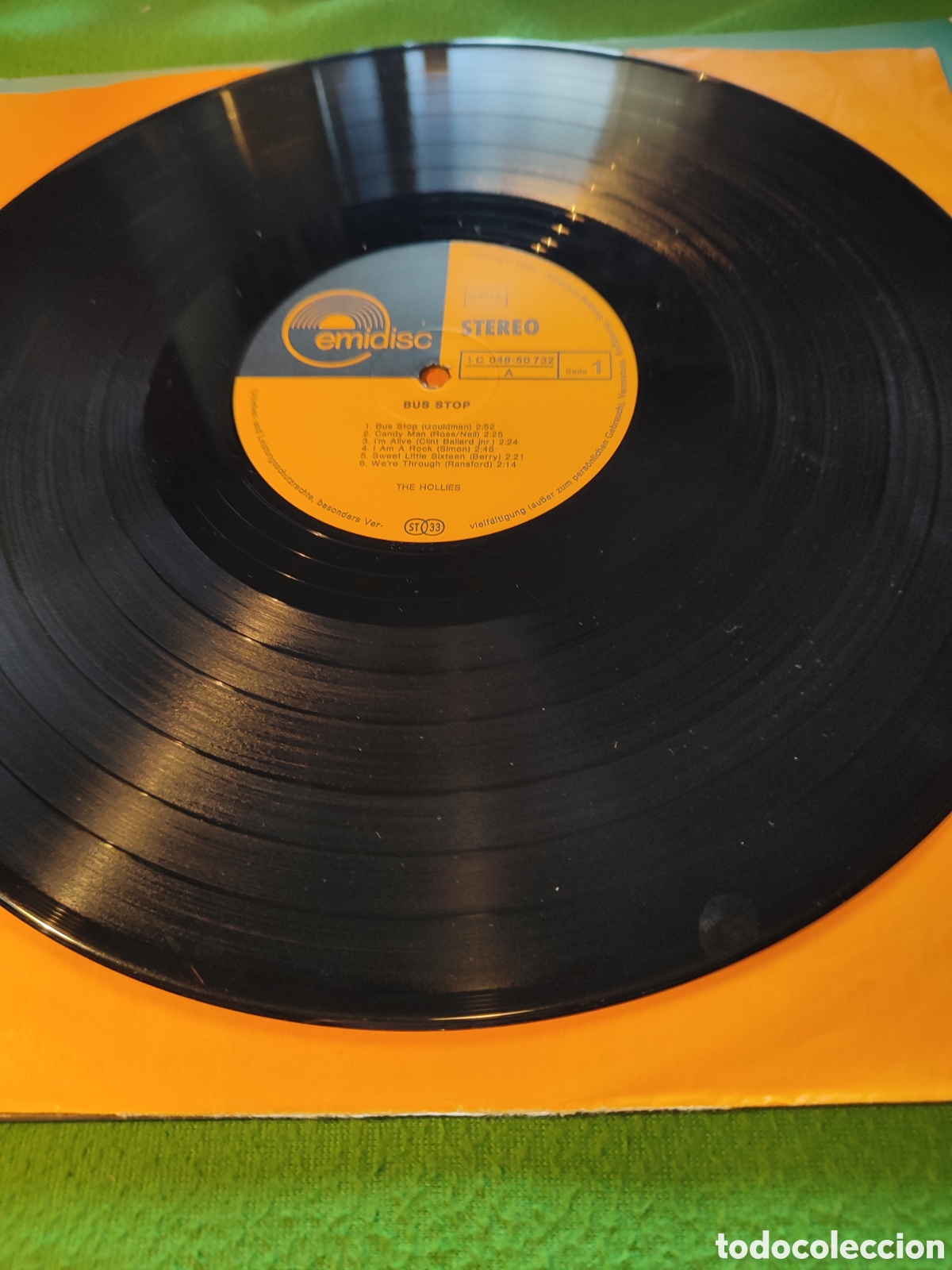 Discos de vinilo: The Hollies - Bus Stop - Foto 3
