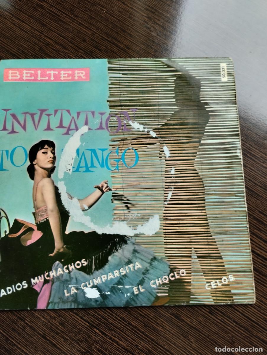 Discos de vinilo: Disco single Invitation to tango - Foto 1