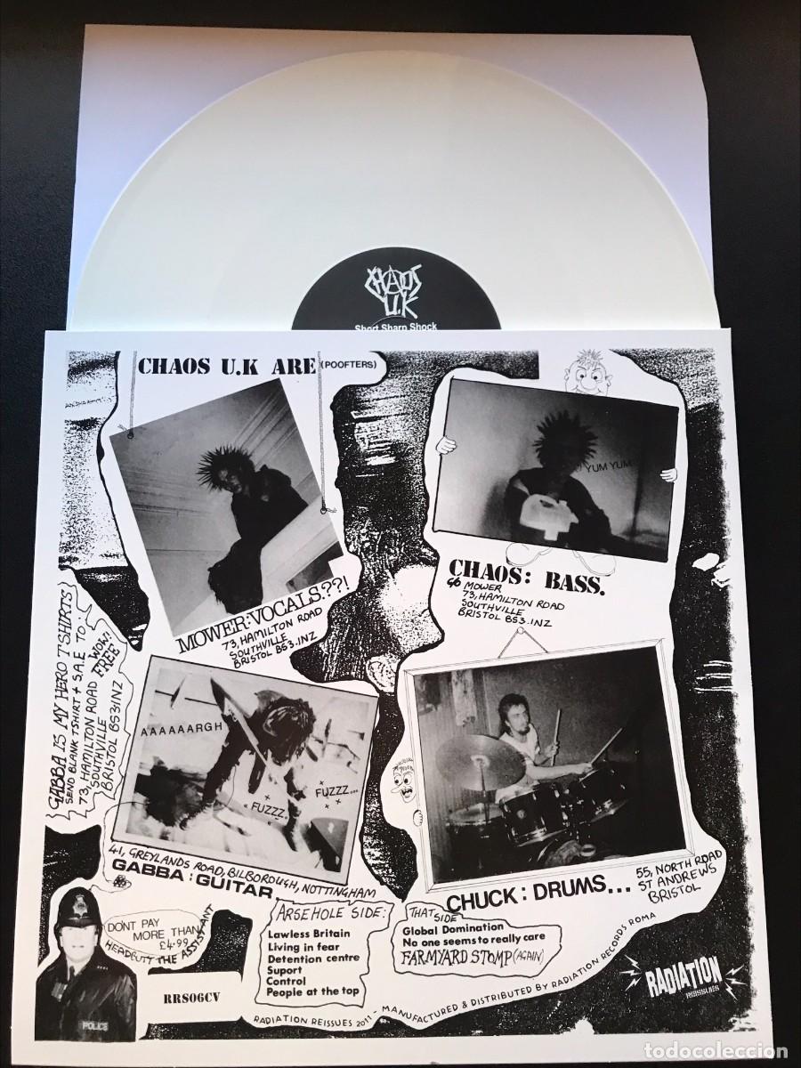 Discos de vinilo: Chaos UK Short Sharp Shock Vinilo blanco LP punk oi! hardcore - Foto 2