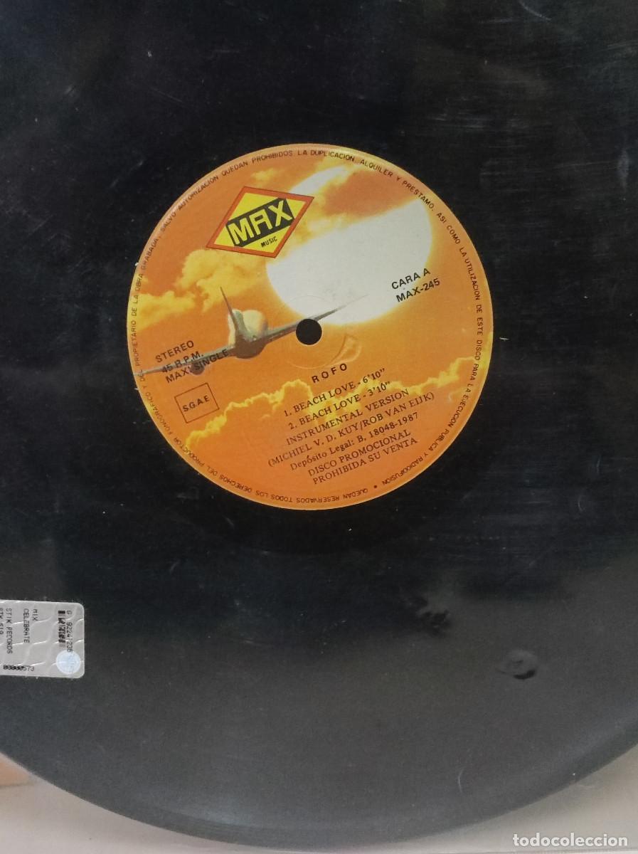 Discos de vinilo: Rofo &ndash; Beach Love / Flashlight A Disco Night - Foto 4