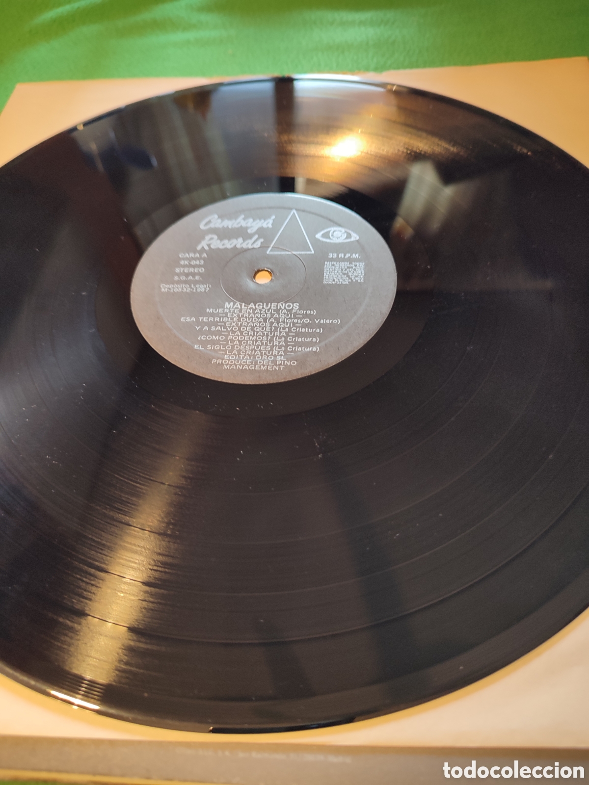 Discos de vinilo: Malague&ntilde;os -Con 4 grupos de M&aacute;laga - Foto 3