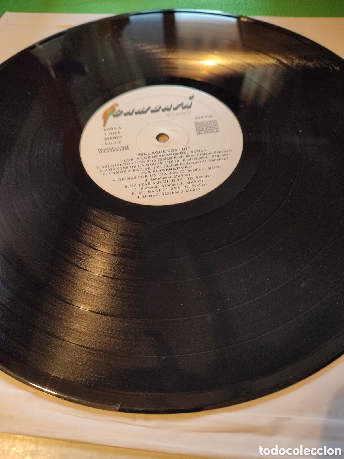 Discos de vinilo: Malague&ntilde;os III - Con cuatro de M&aacute;laga - Foto 3
