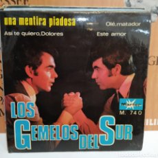Discos de vinilo: LOS GEMELOS DEL SUR - UNA MENTIRA PIADOSA (7”, EP, MONO)