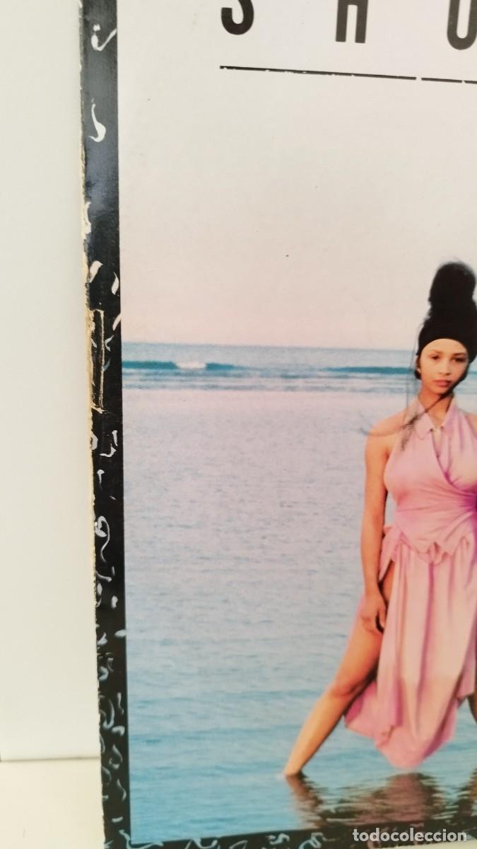 Discos de vinilo: Mel & Kim &ndash; Showing Out.Vinilo Maxi - Foto 2