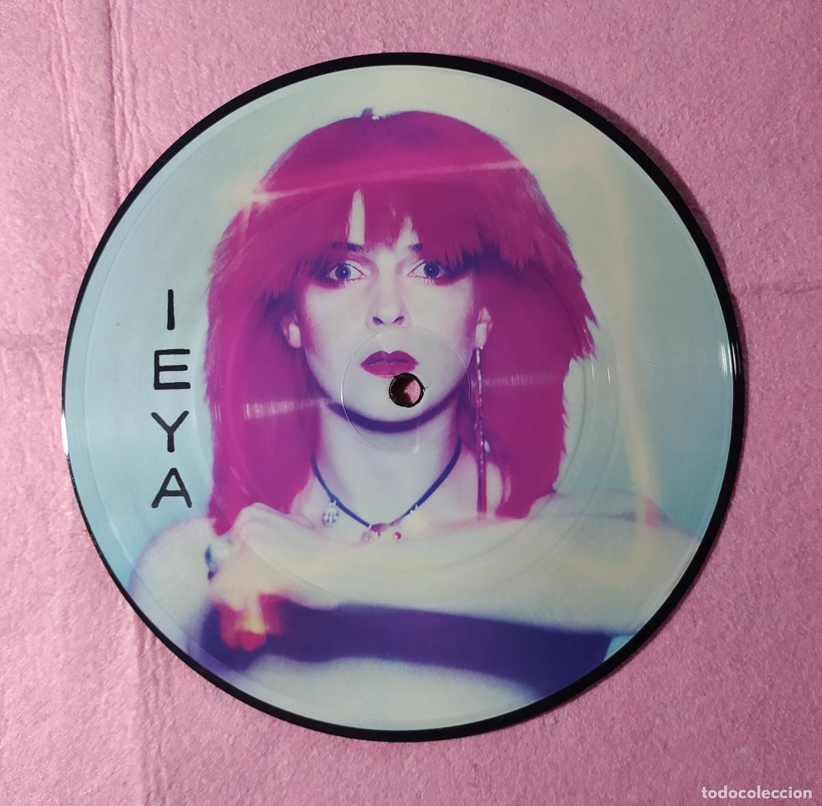 Vinyl records: 7&rdquo; TOYAH &ndash; Ieya / Helium Song (Spaced Walking) Safari SAFE P 28 - UK - PICTURE DISC (EX/EX)