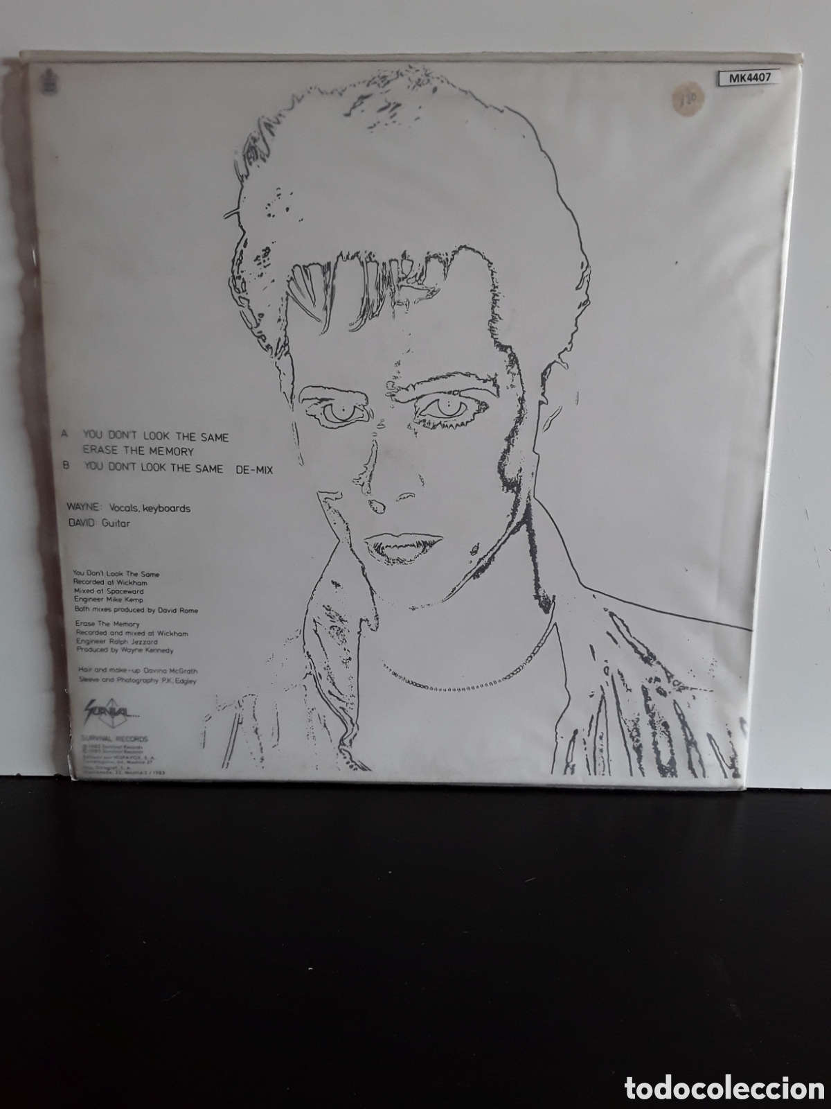 Discos de vinilo: Play &lrm;&ndash; You Dont Look The Same - Foto 2
