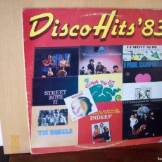 Discos de vinilo: DISCO HITS 83 - LP CARPETA ALGO DETERIORADA