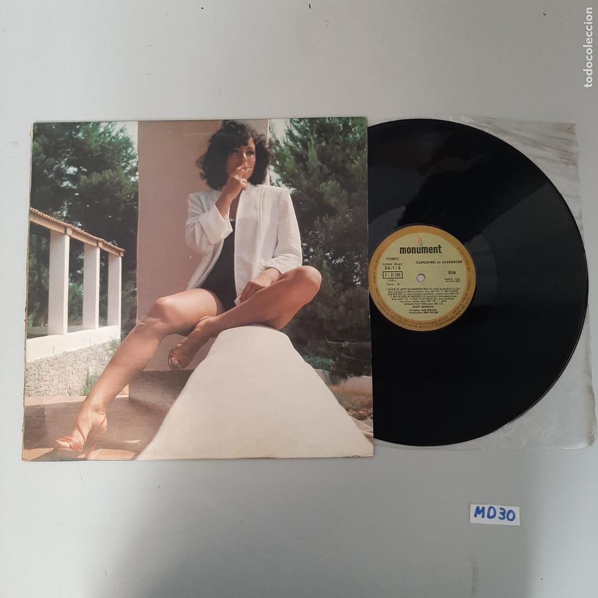 Discos de vinilo: Monument - Foto 1