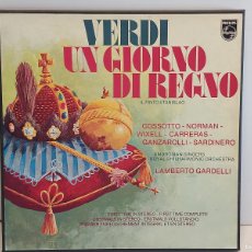 Discos de vinilo: CAJA-BOX !! UN GIORNO DI REGNO (VERDI) / 3 VINILOS DE LUJO+LIBRETO 32 PAG / AÑO 1974. ****