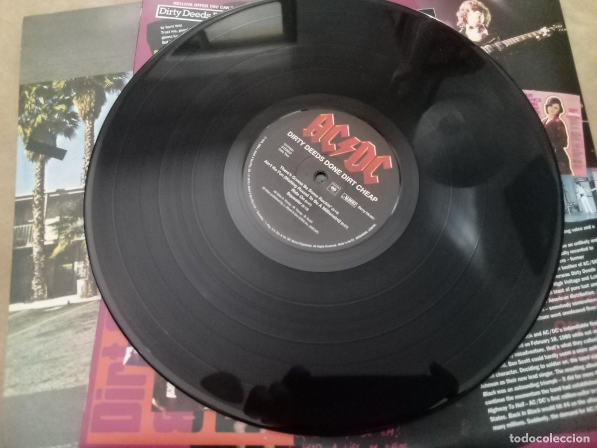 Discos de vinilo: AC/DC. Dirty Deeds Done Dirt Cheap. LP - Foto 3