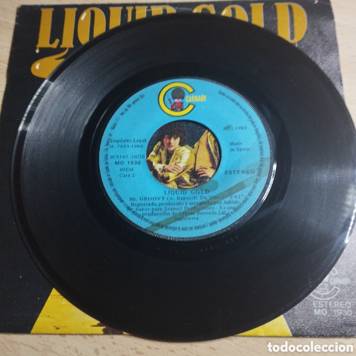 Discos de vinilo: Single 7&rdquo; Liquid Gold 1980. Dance yourself dizzy. - Foto 3