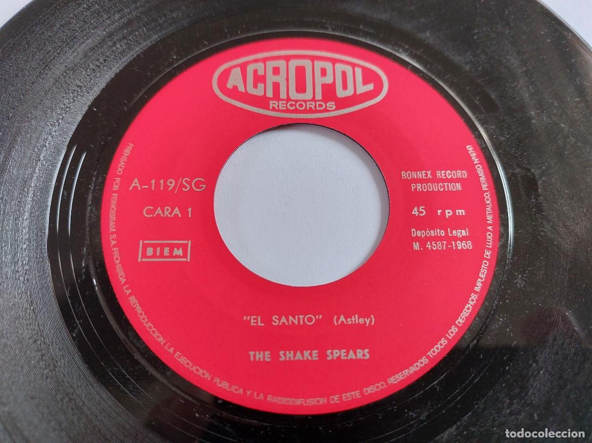 Discos de vinilo: THE SHAKE SPEARS - 45 Spain - MINT * EL SANTO / GIVE & TAKE - Foto 3