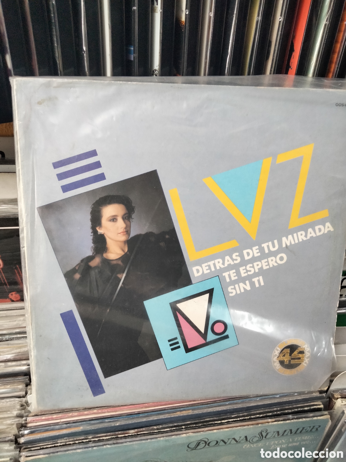 Discos de vinilo: Luz detr&aacute;s de tu mirada te espero sin ti - Foto 1