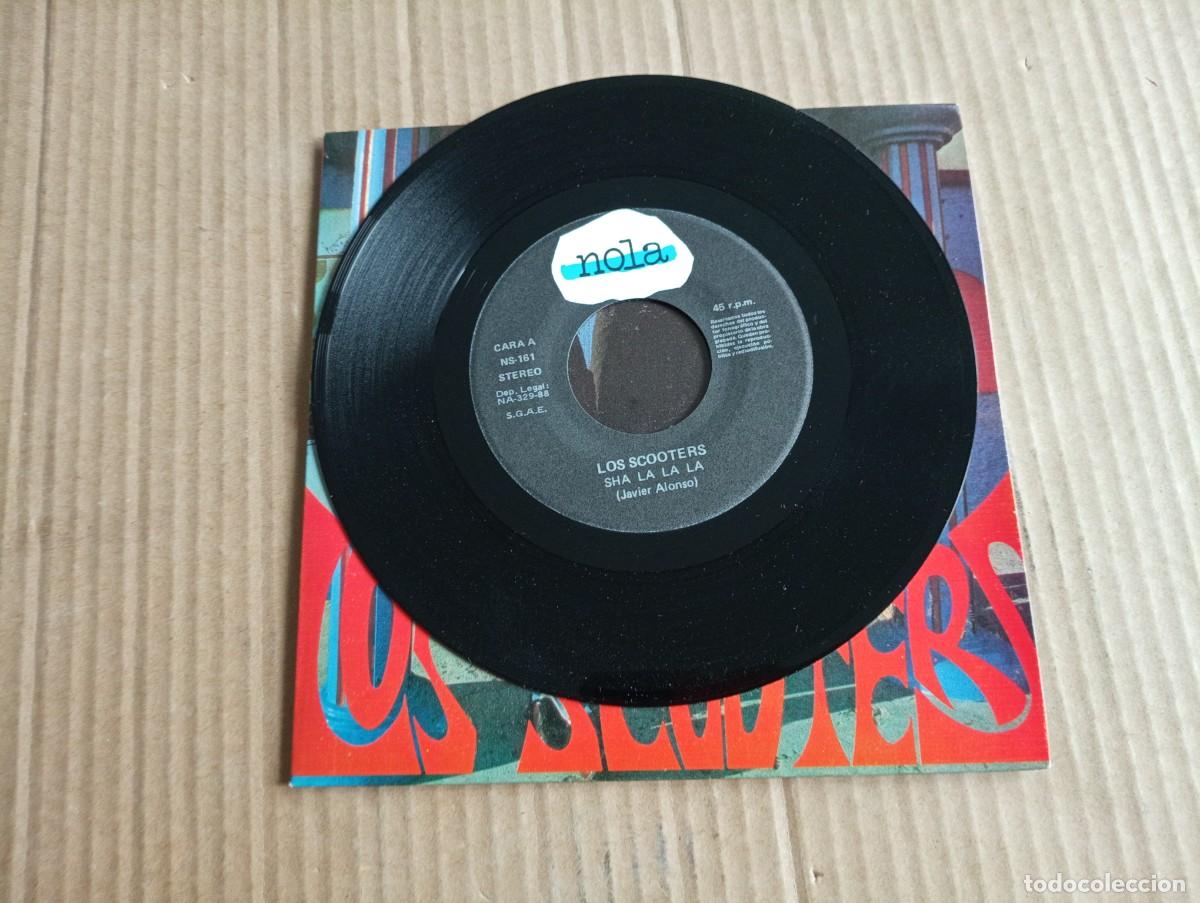 Discos de vinilo: LOS SCOOTERS - SHA LA LA SINGLE 1988 - Foto 2