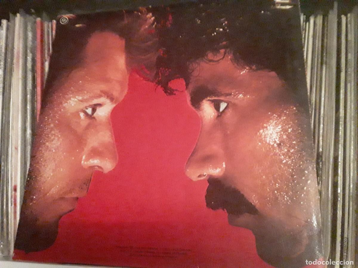 Discos de vinilo: Daryl Hall + John Oates &lrm;&ndash; H₂O - lp edic. spain 1982 - Foto 2