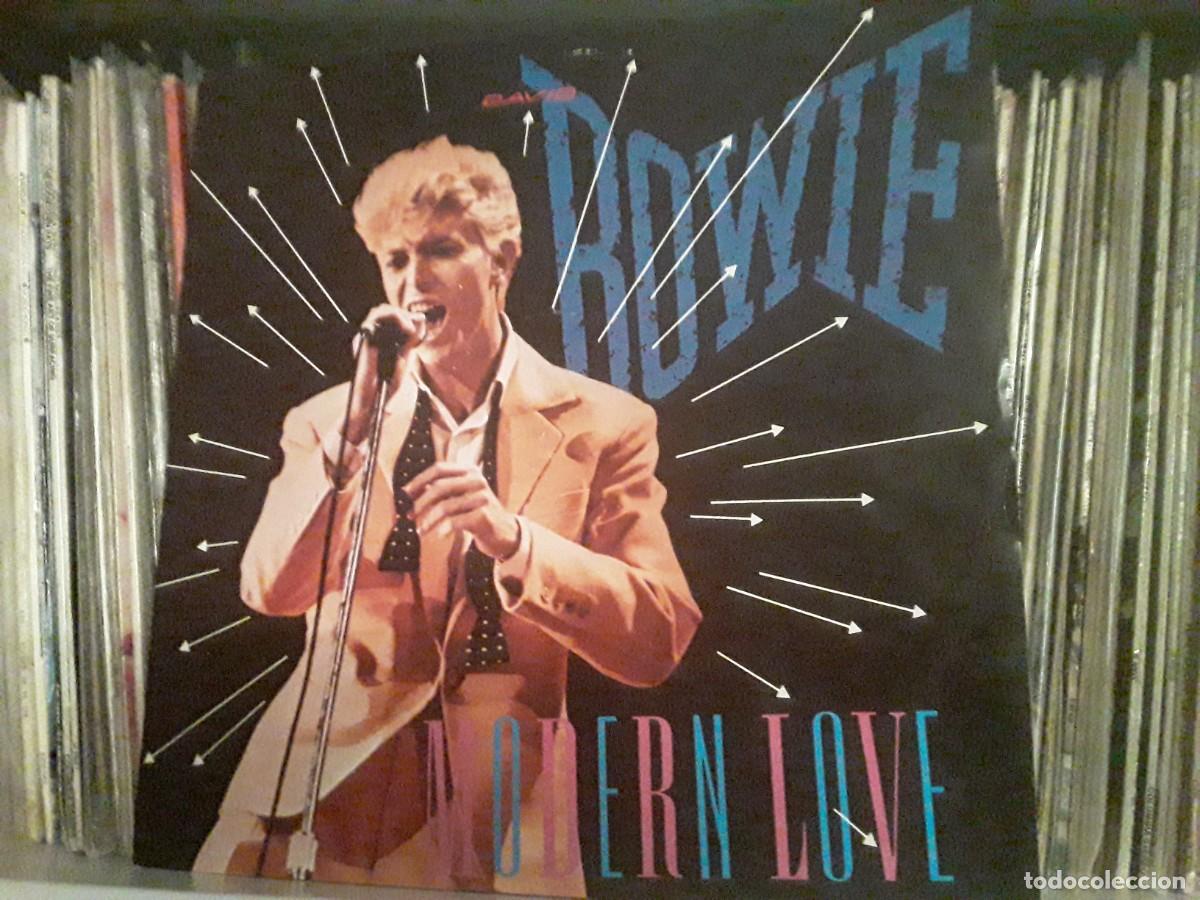 Discos de vinilo: David Bowie &lrm;&ndash; Modern Love - single 12&rdquo; edic. uk - Foto 1