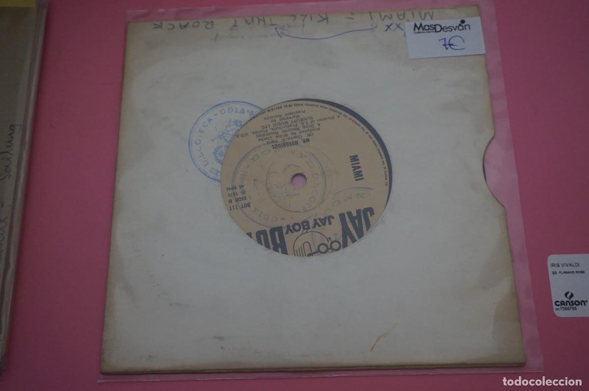 Discos de vinilo: Miami - Kill That Roach (7&rdquo;, Single, Sol) - VINILO EN EXCELENTE ESTADO - Foto 3