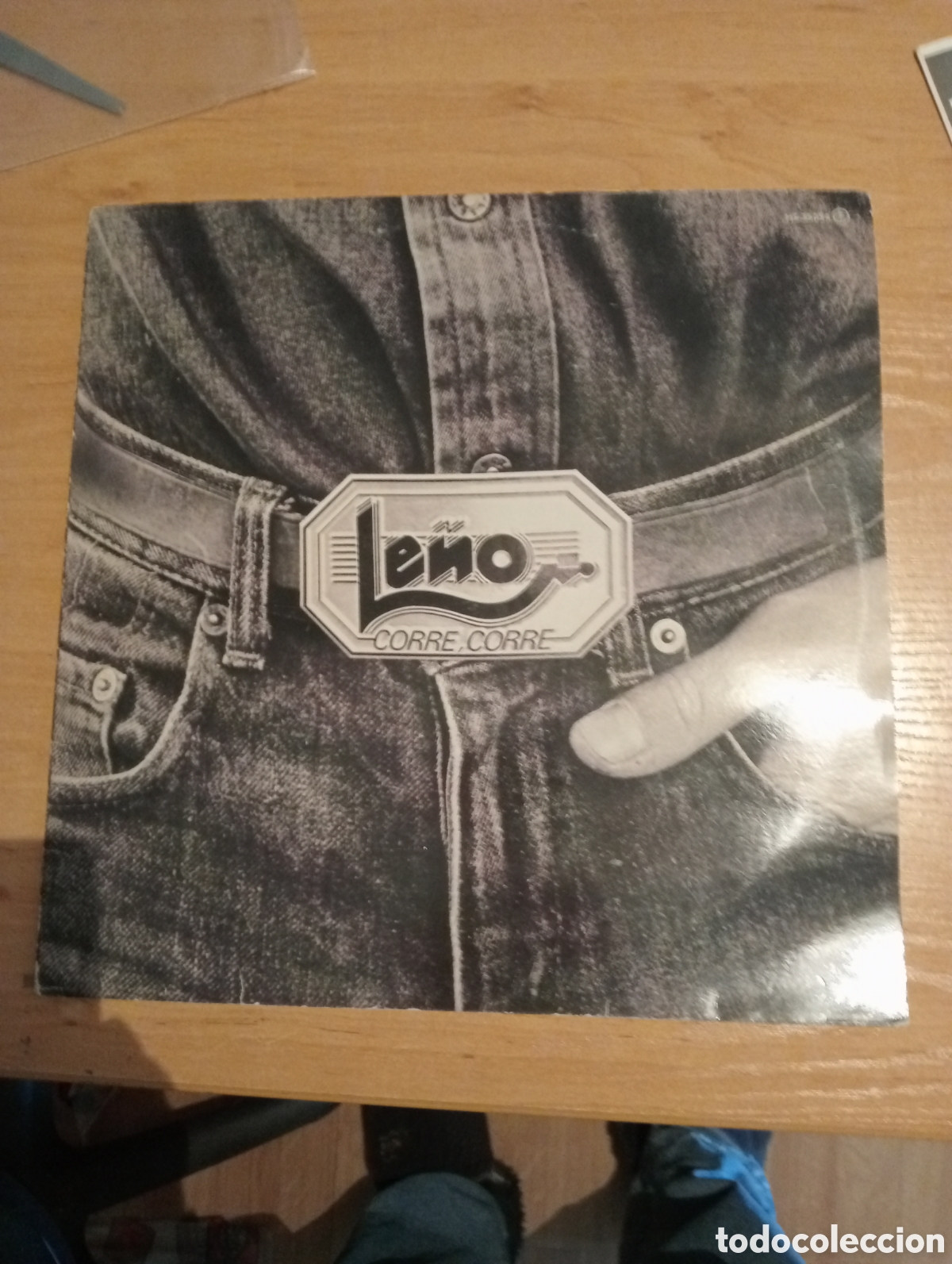 Discos de vinilo: le&ntilde;o corre, corre 1982 lp con insert - Foto 5