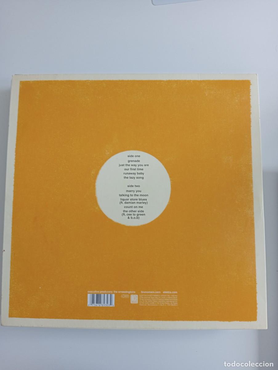 Discos de vinilo: Bruno Mars - Doo-Wops & Hooligans (LP, Album) 2010 insert - Foto 2